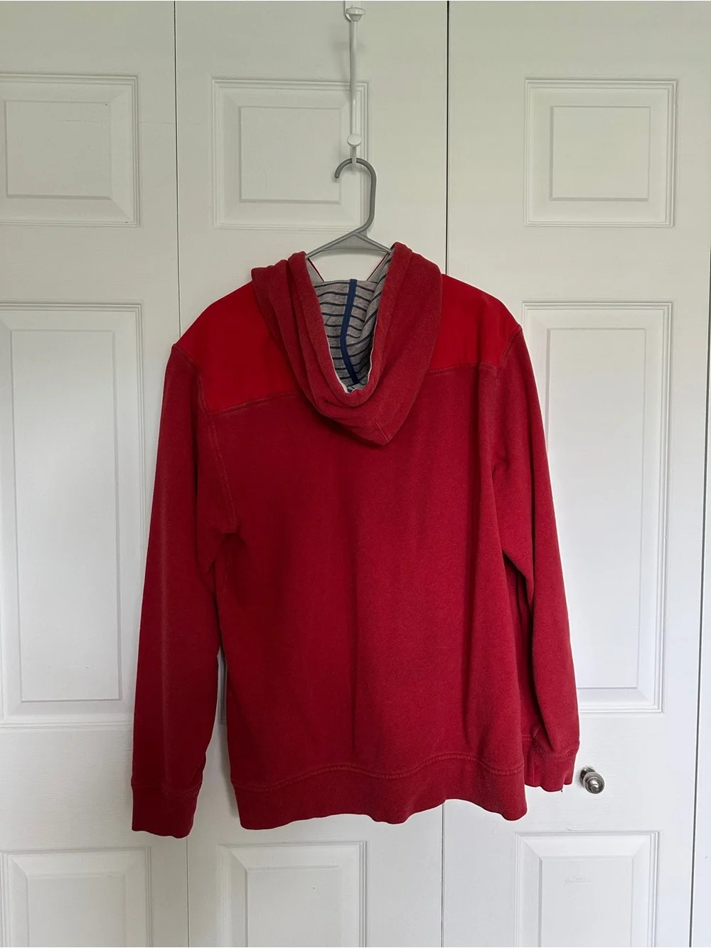Vineyard Vines Red Hooded Sweatshirt with Striped Lining - Picture 4 of 5